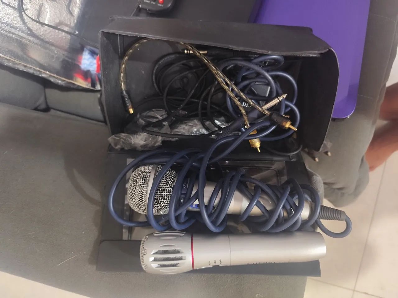 Vendo esses microfones  - Foto 2