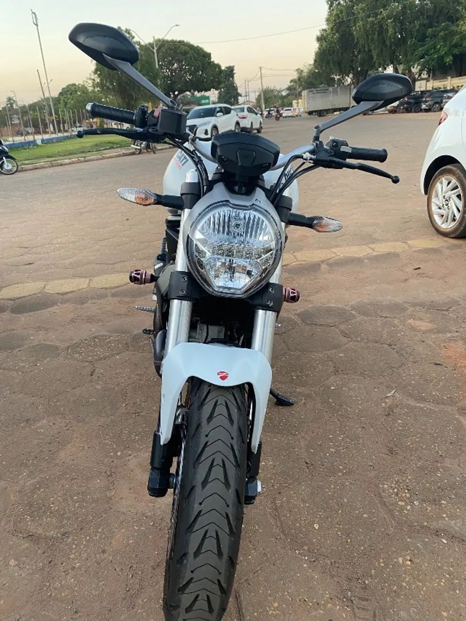 Ducati Monster 797. 803 cc.  - Foto 5