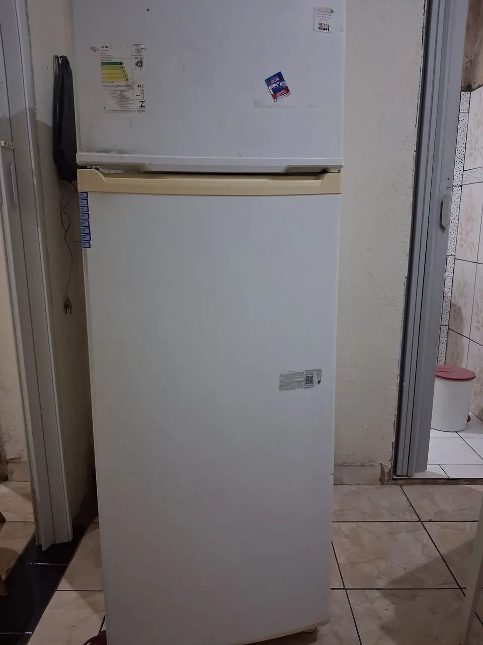 Vendo geladeira  - Foto 2