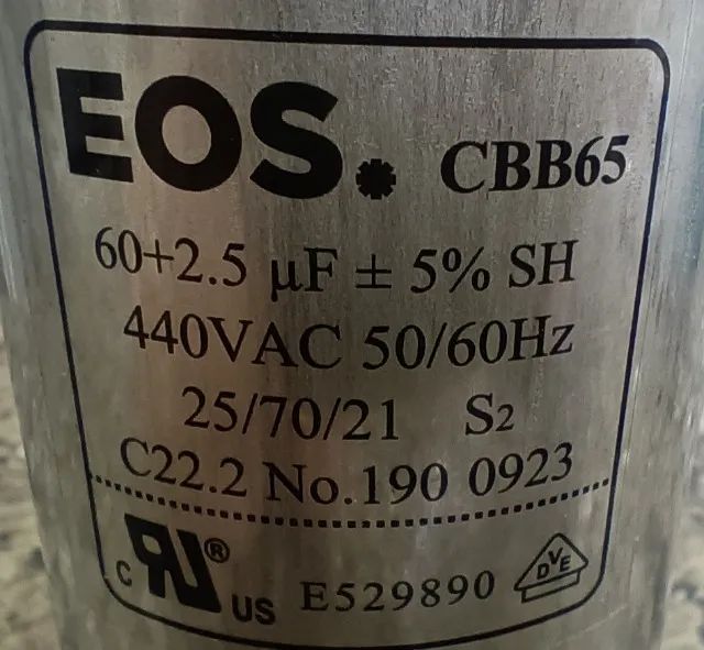 CAPACITOR EOS DE 60+2,5MFD POR 440V MODELO D-143836 - Foto 5