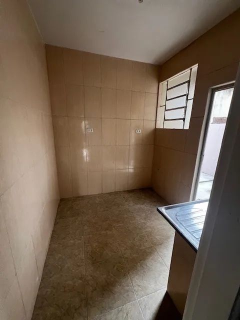 Alugo ap quarto e sala com área externa em Bento RIbeiro - Foto 5