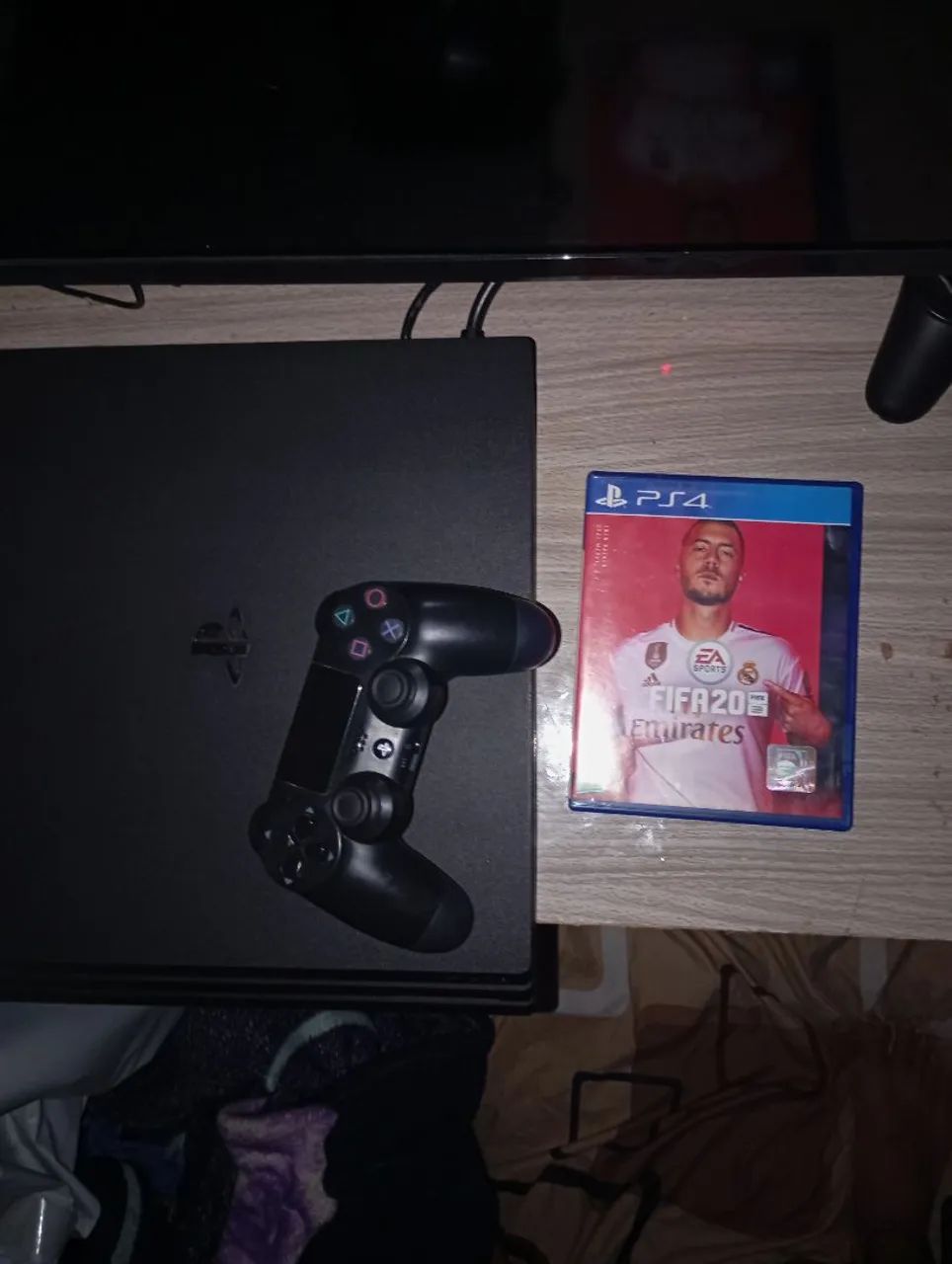 Ps4 pro 1tb - Foto 3