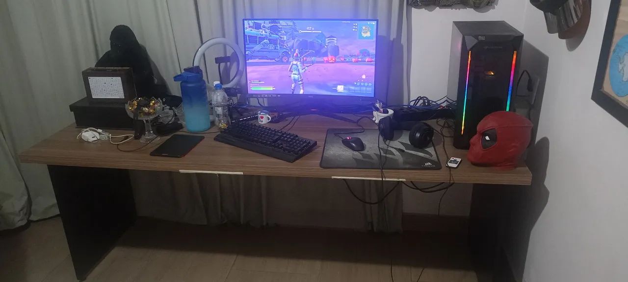 Mesa para PC 2 MT por 70 CM