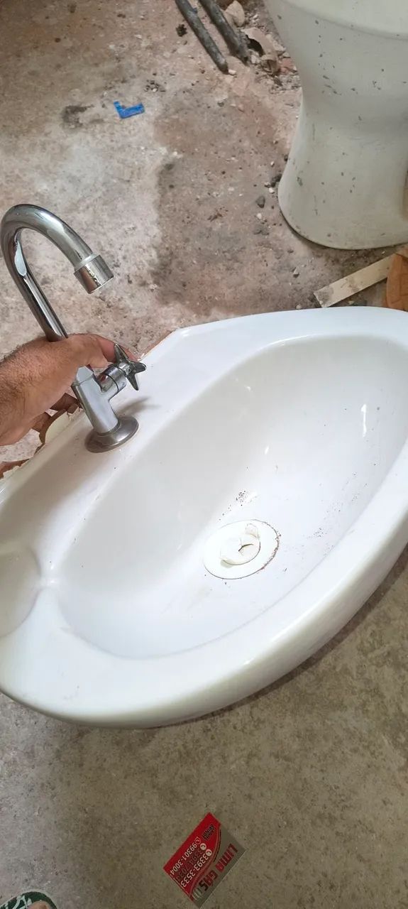 Vaso e Pia com coluna