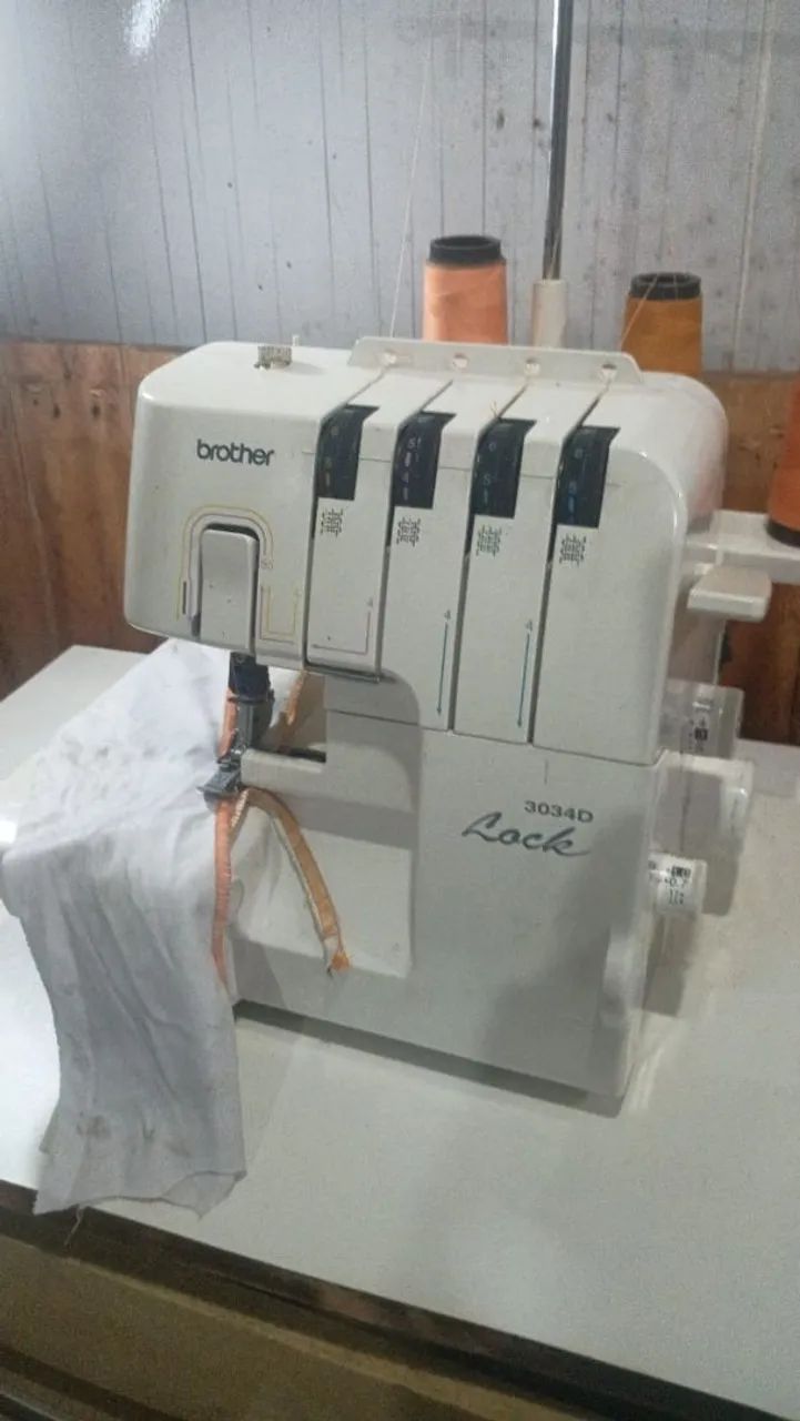 Overloque Brother 3034D lock - Foto 3