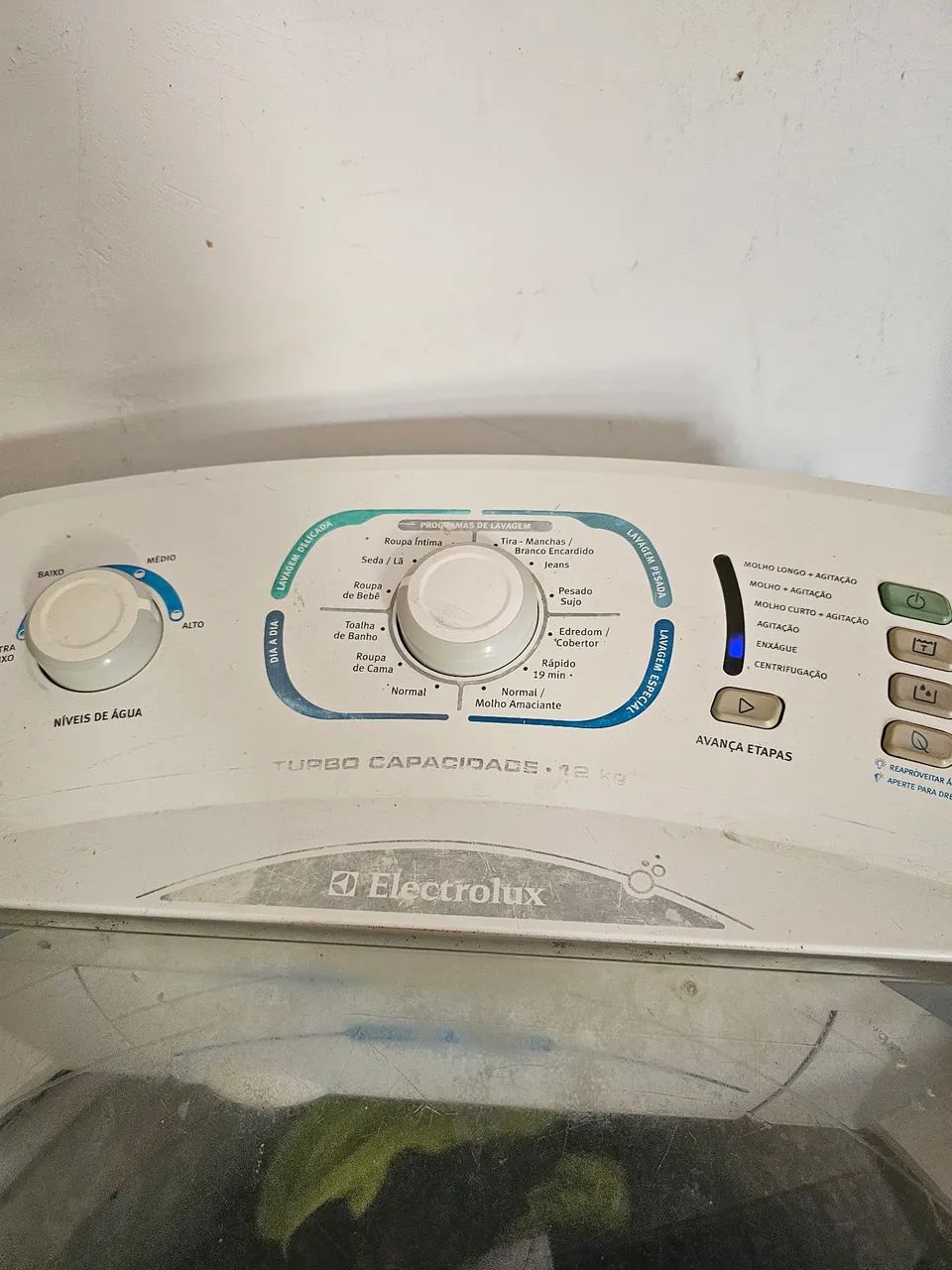 Vendo máquina  da lavar,  Electrolux. 