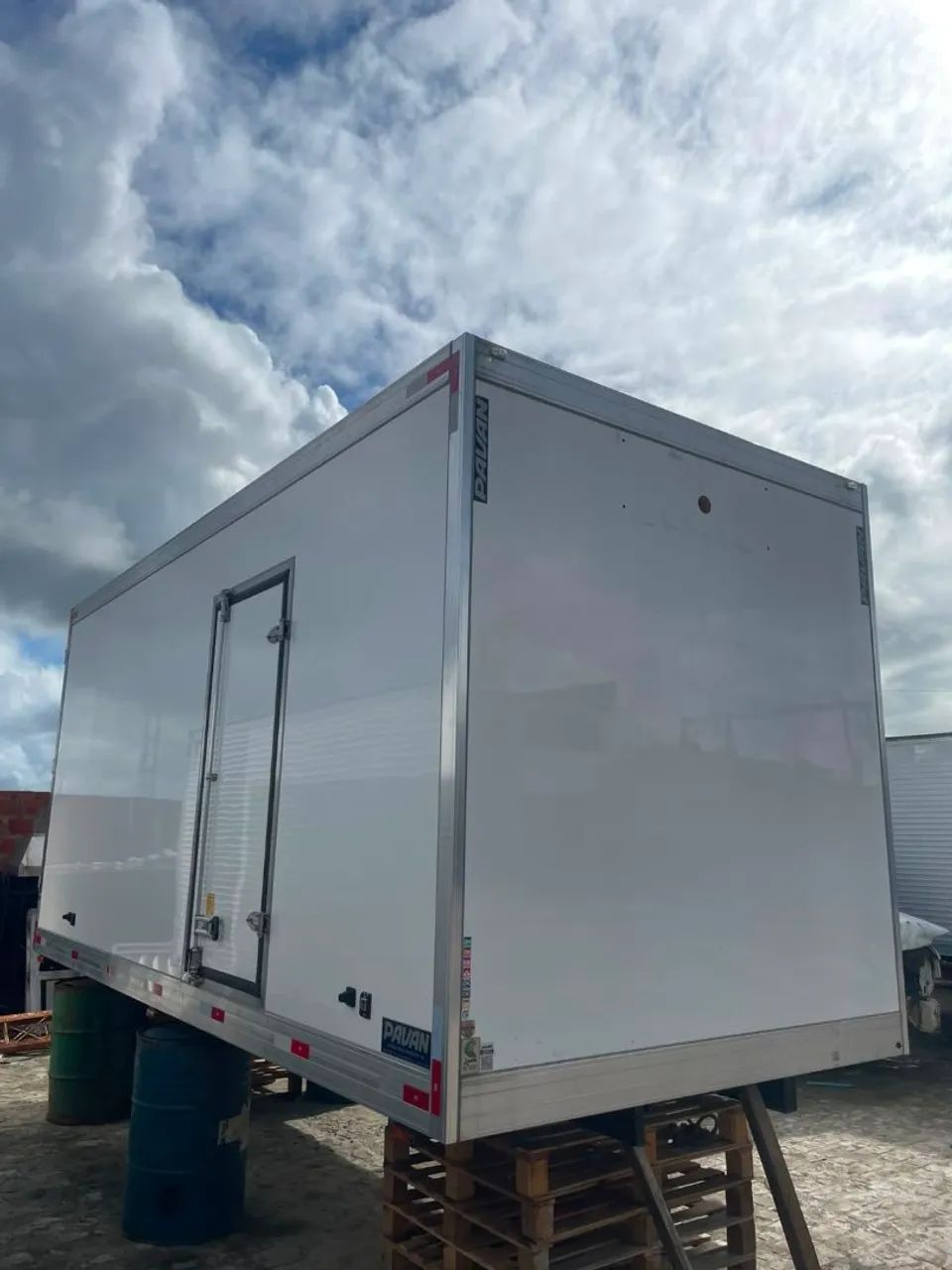 BAU REFRIGERADO NOVO (NUNCA USADO) - Foto 2