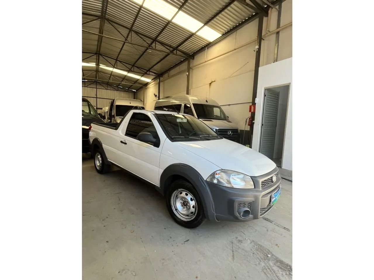 Fiat Strada Working 1.4 MPI Fire Flex 8V CS 2014 - Foto 3
