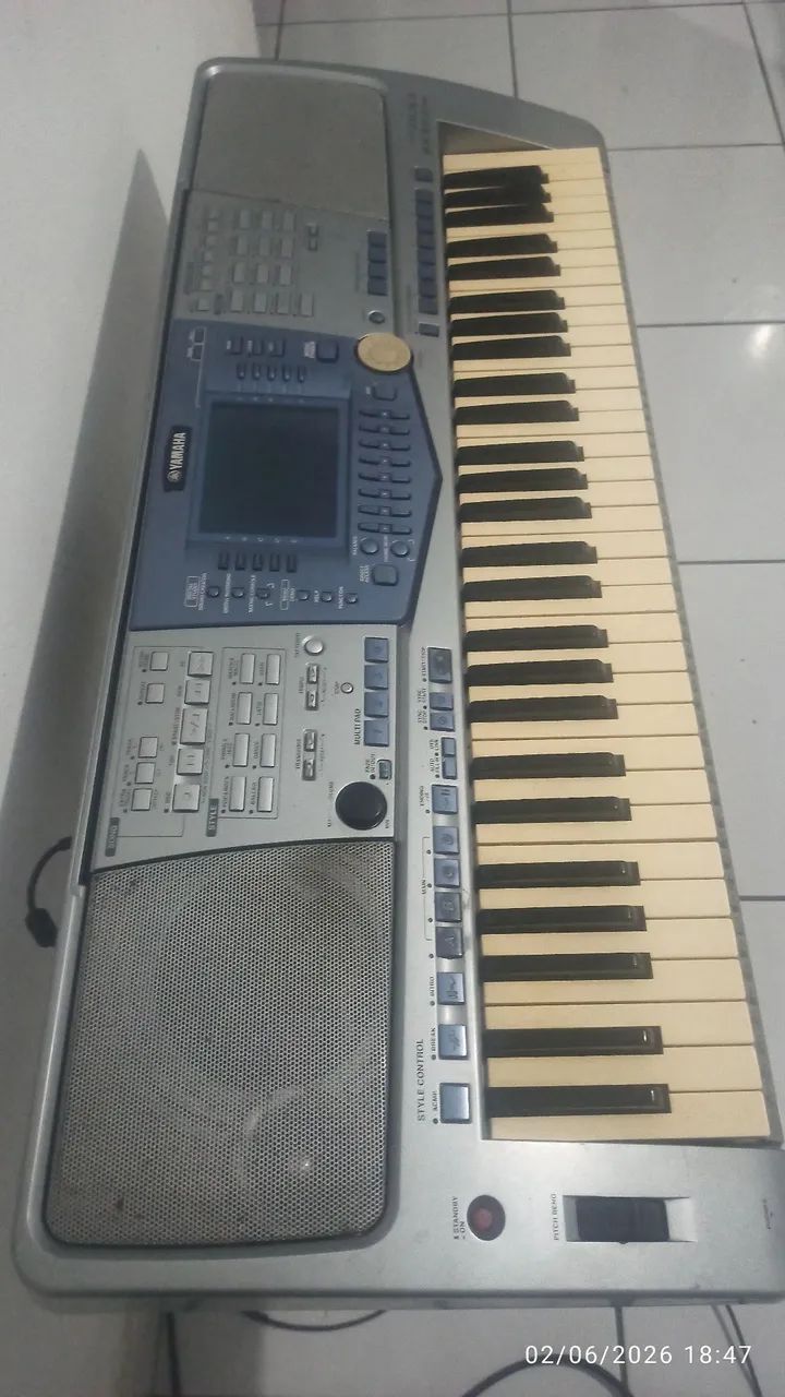 Vendo esse teclado muito bom  - Foto 2