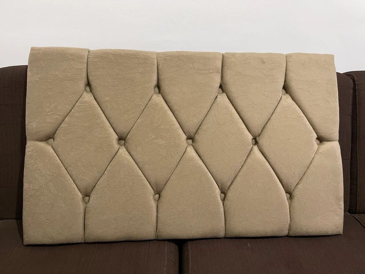 (nova) Cabeceira Box estofada SOLTEIRO 90x55cm com bucha de fixação - Foto 2