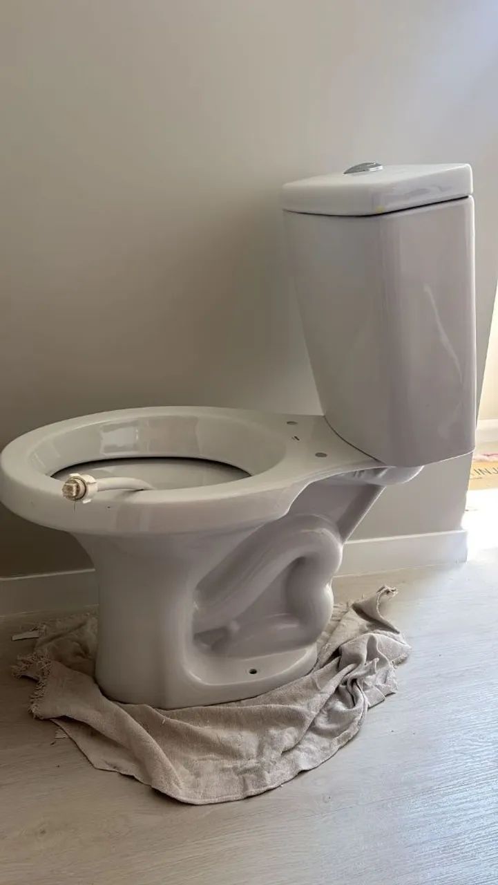 Toilet64962167269122120