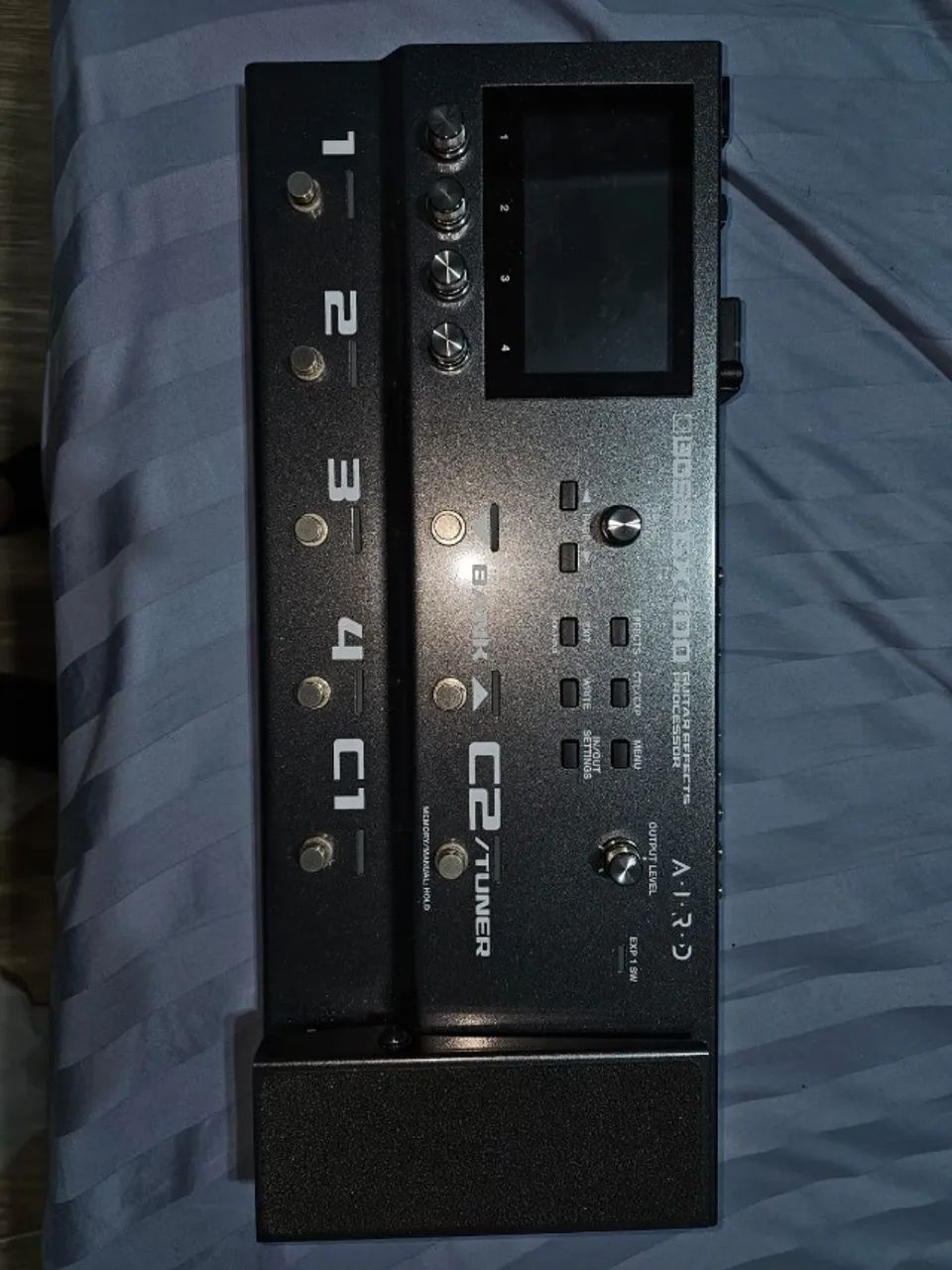 Boss GX-100 + Módulo Bluetooth BT-DUAL