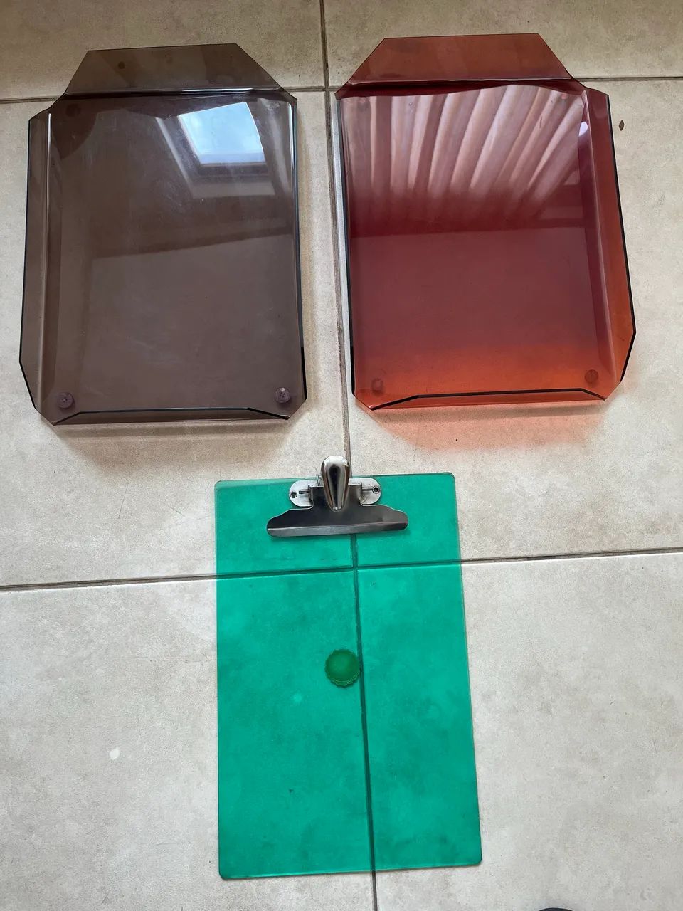 BANDEJA PARA COLOCAR PAPEL-PRANCHETA