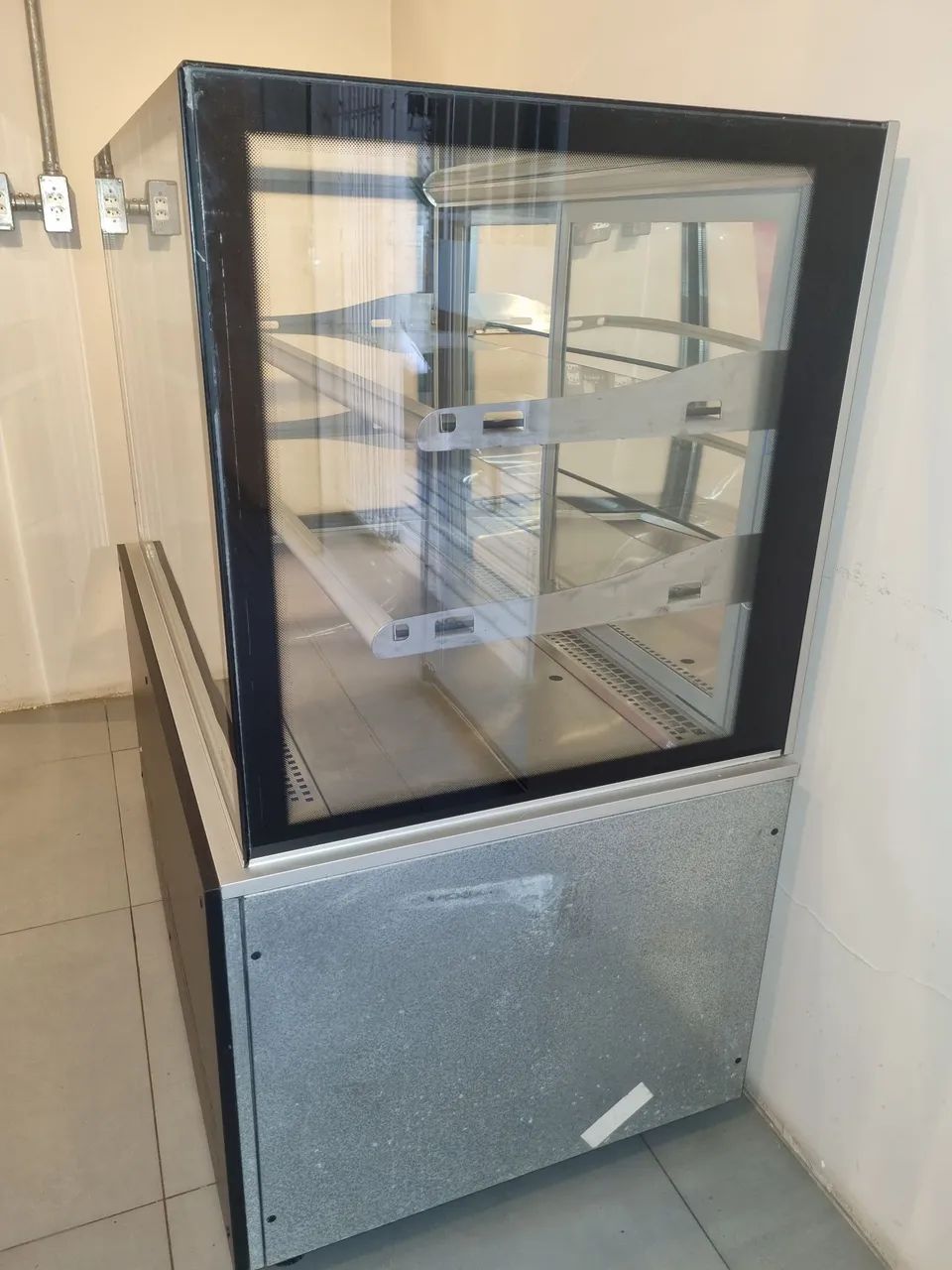 Vitrines Refrigeradas para doces - Foto 2