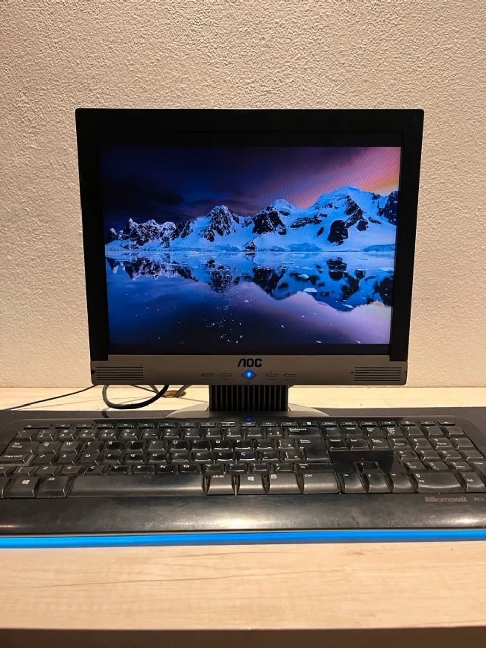 Monitor AOC 17" PÉ PRATA LM 722 COD 04/ COD 05 - Foto 3