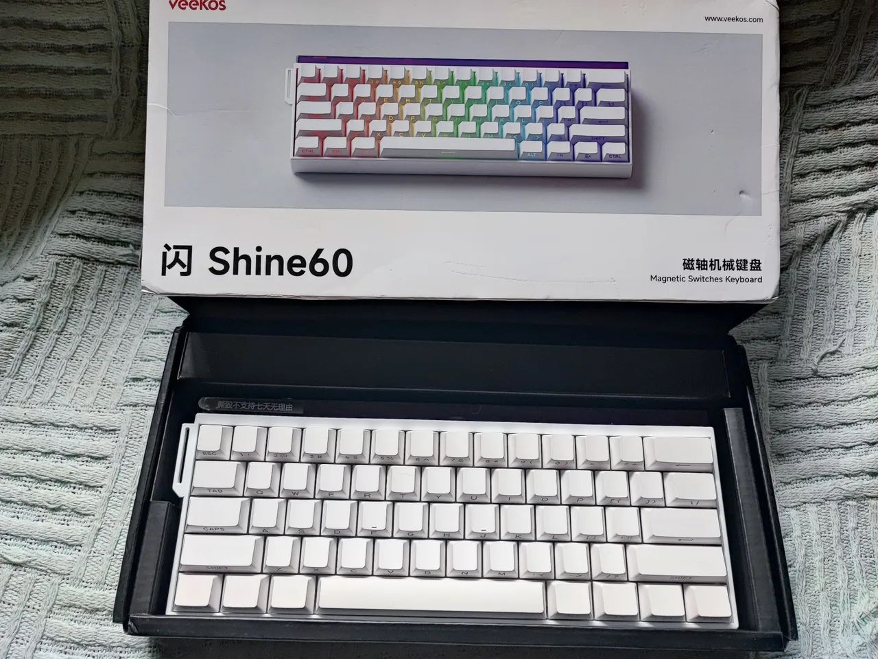 Veekos SHINE60 + Attack Shark X11  - Foto 2