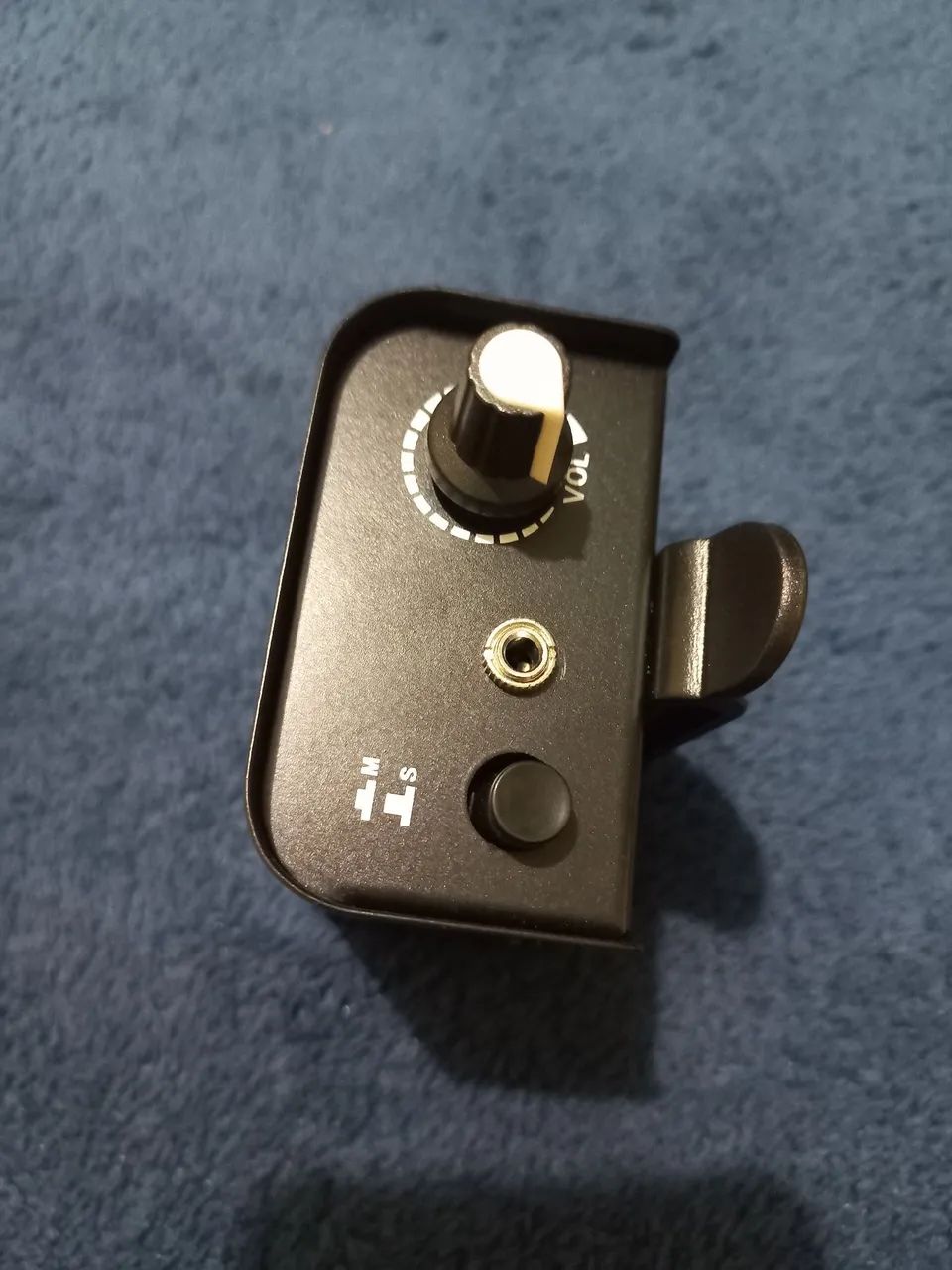 XLR HEADPHONE VOLUME CONTROL429414053672407042