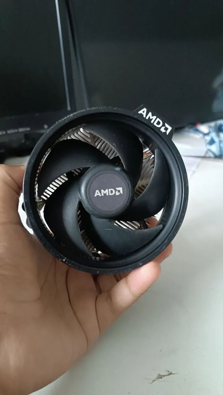 Cooler Box AMD Wraith Spire Original - Ryzen AM4 - Foto 2