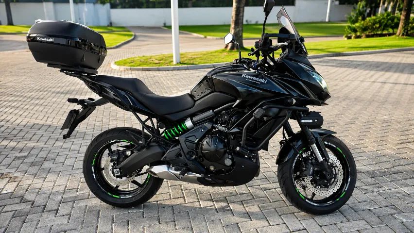 **Kawasaki Versys 650 Tourer 2017 - Completa e muito conservada** - Foto 4