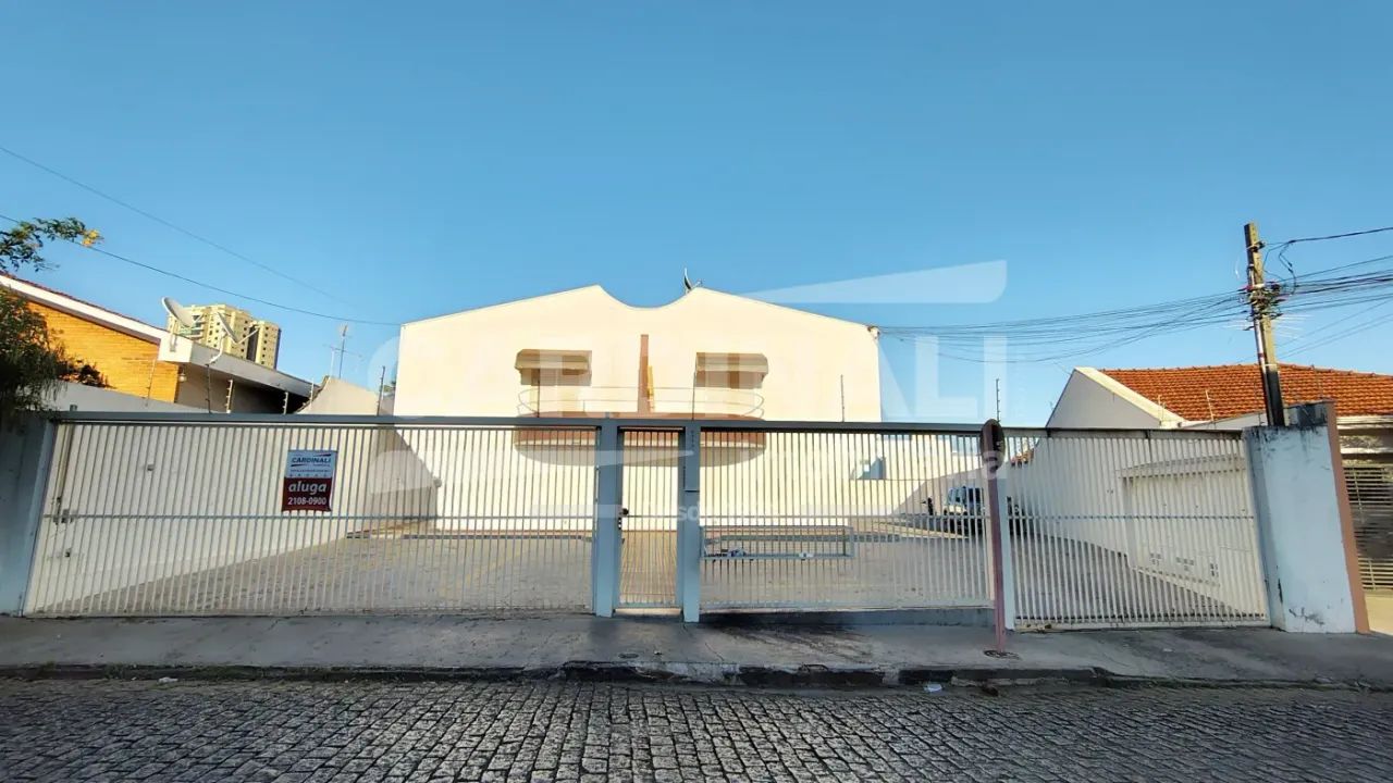 Kit com excelente localização próximo centro e faculdade