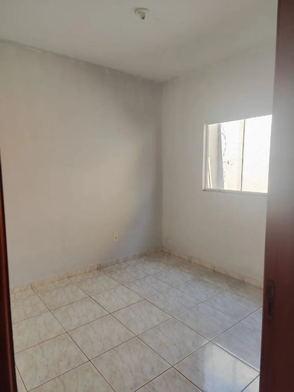 Aluga-se casa em condomínio - Foto 3