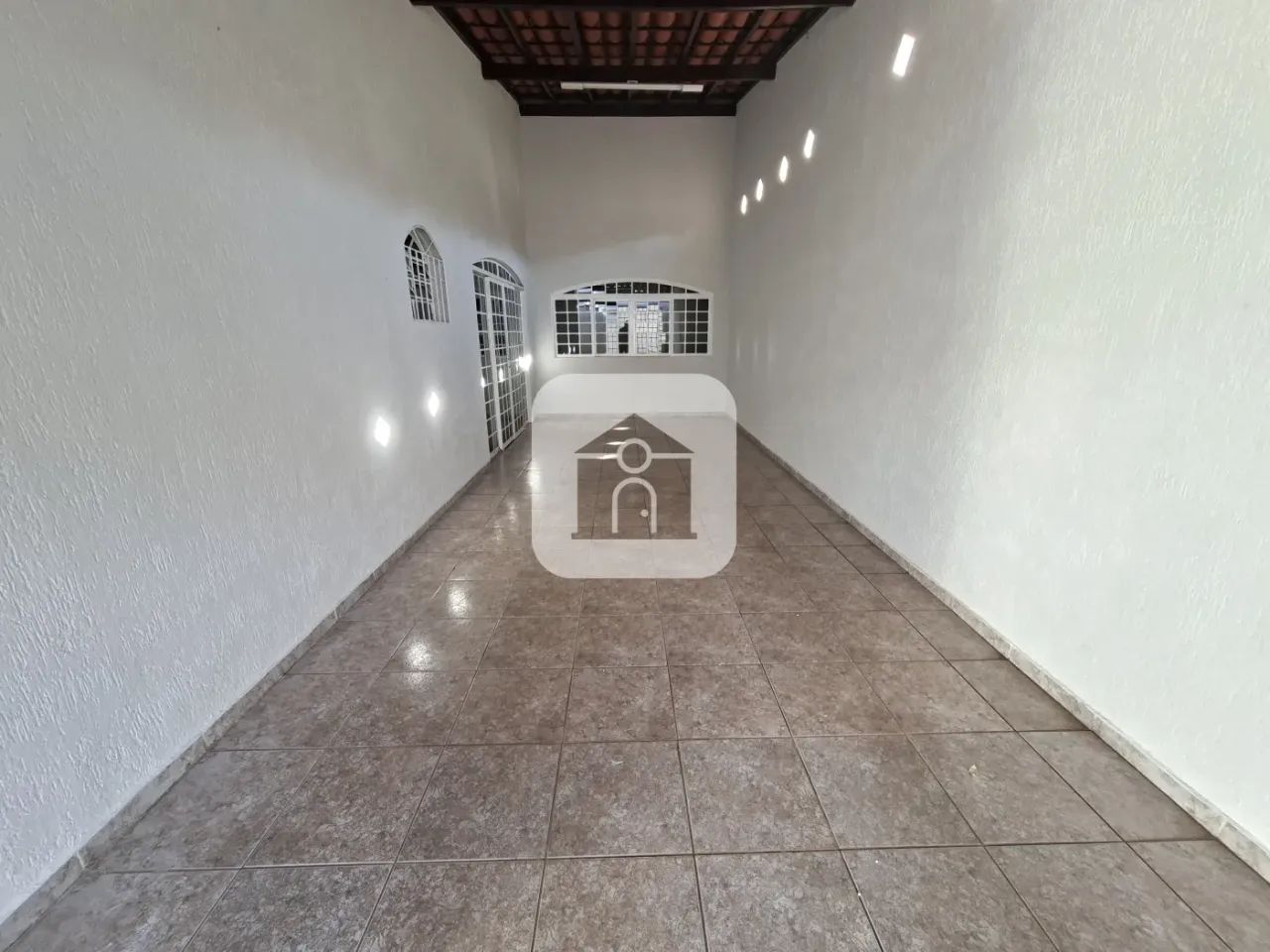 Casa para locação no bairro Tabajaras