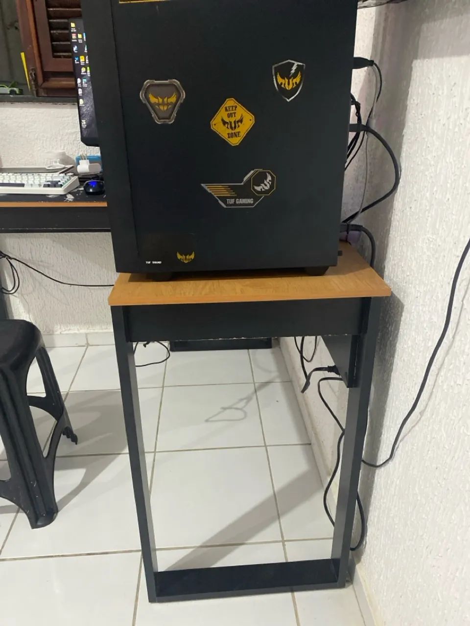 Mesa em L estilo industrial - Foto 3
