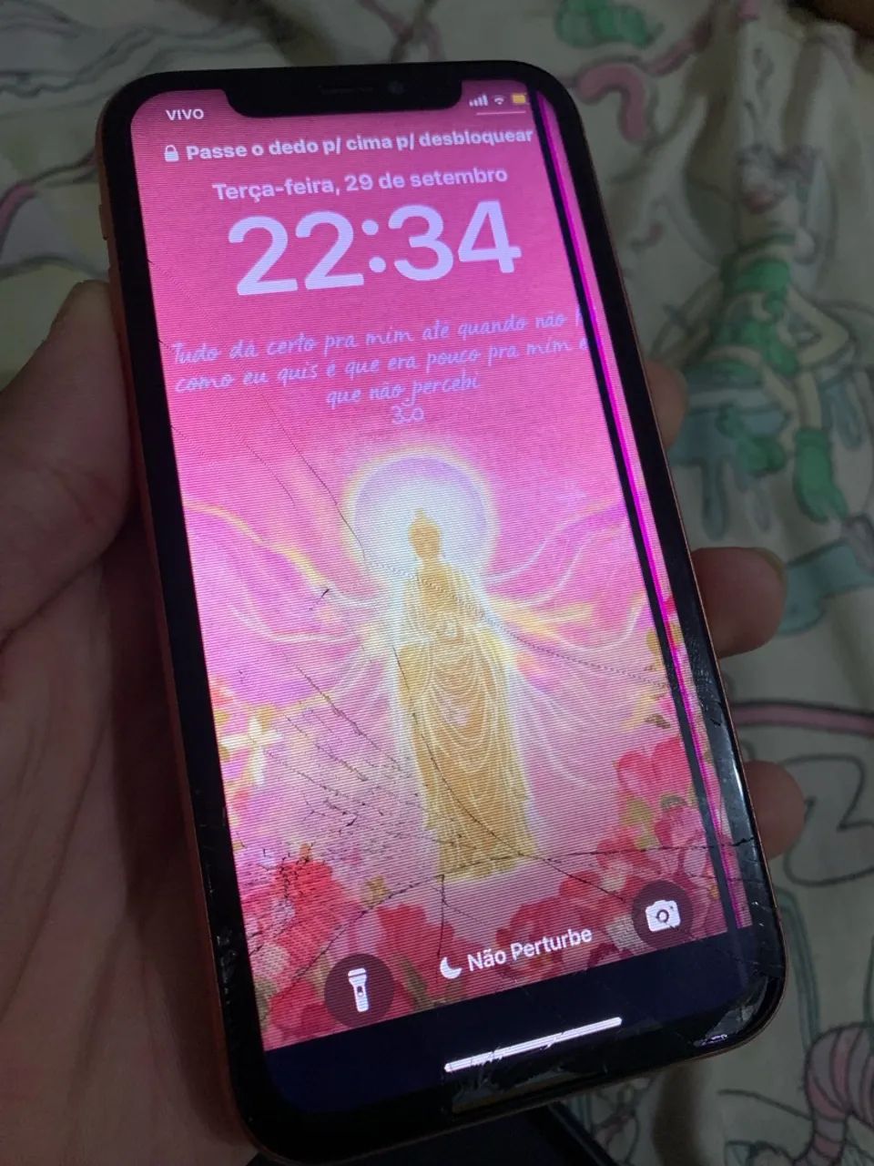 iPhone XR  funcionando valor negociável! - Foto 3