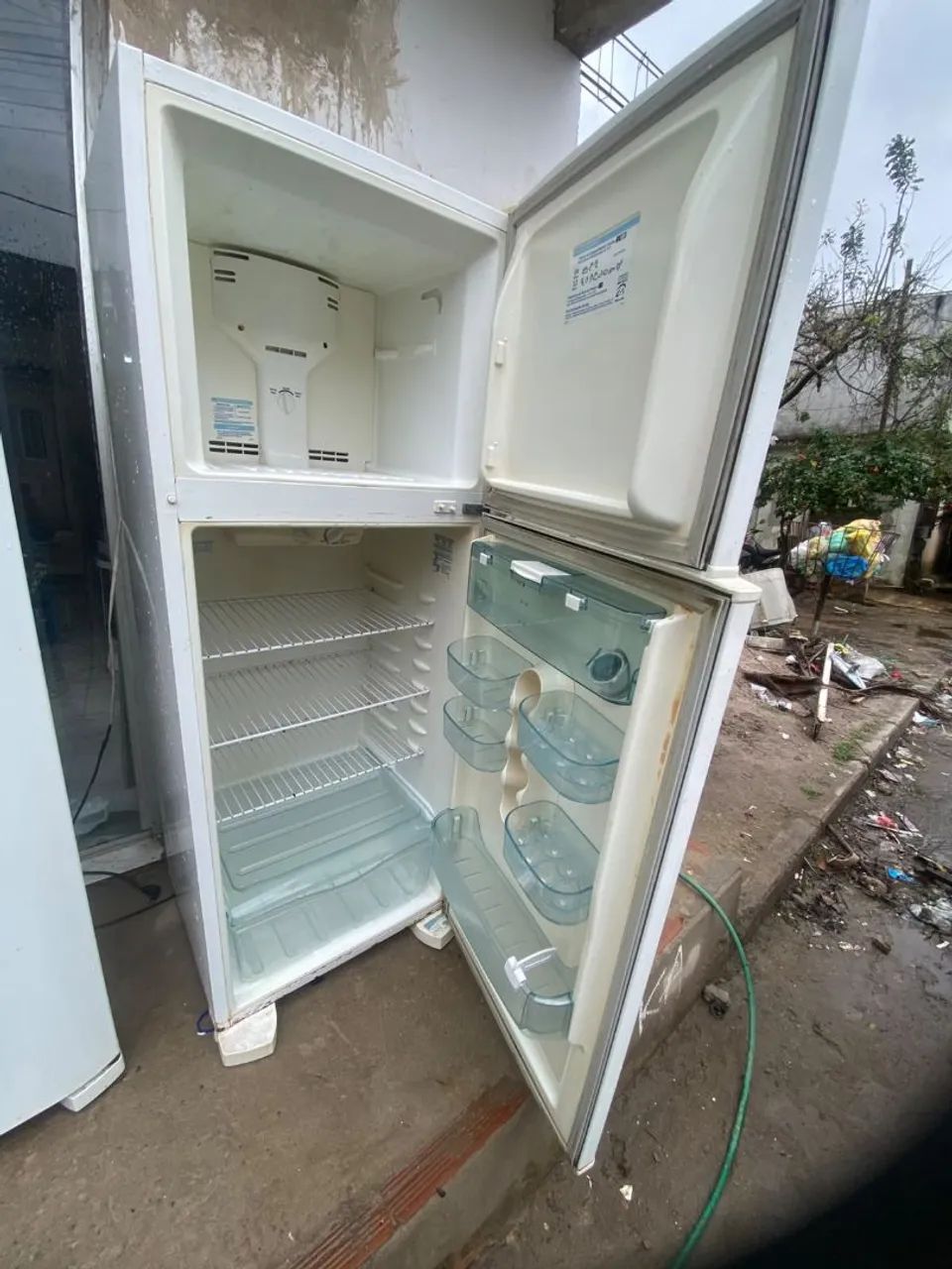 Vendo geladeira duplex - Foto 4