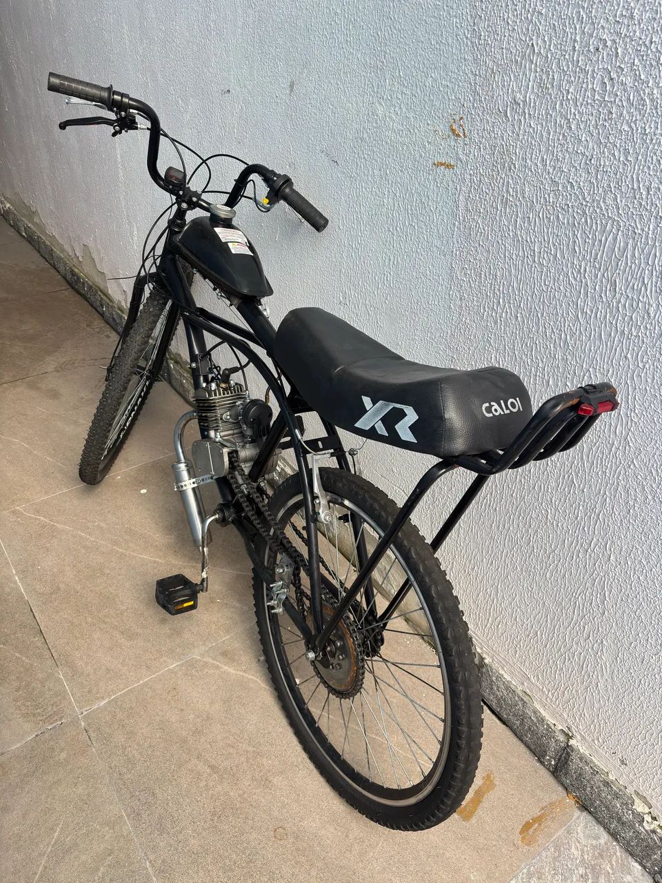 Bicicleta com motor 2 tempos 