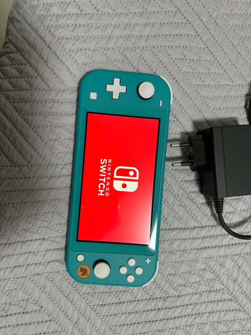 Nintendo Switch Lite + Dois Controles 8bitdo - Foto 4