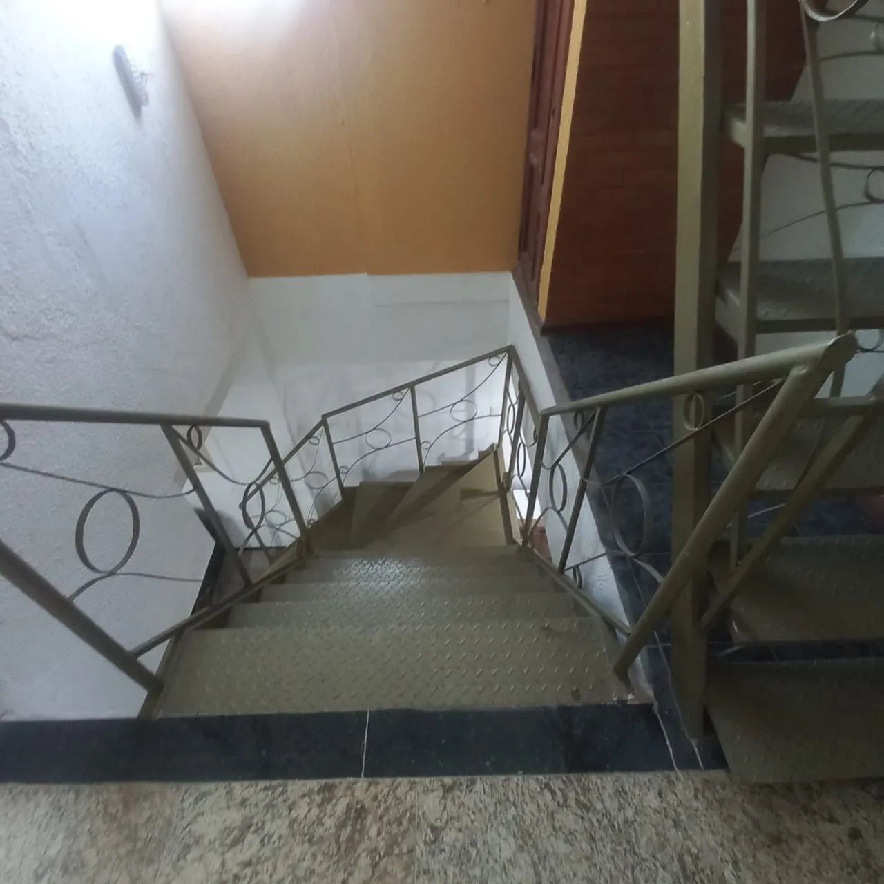 Alugo este  Prédio Comercial<br>Prédio 