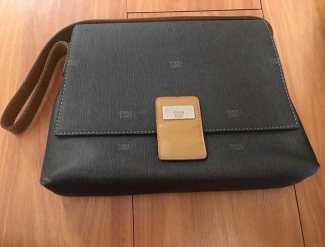 Bolsa Victor Hugo + carteira