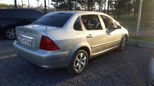 Peugeot 307 sedan