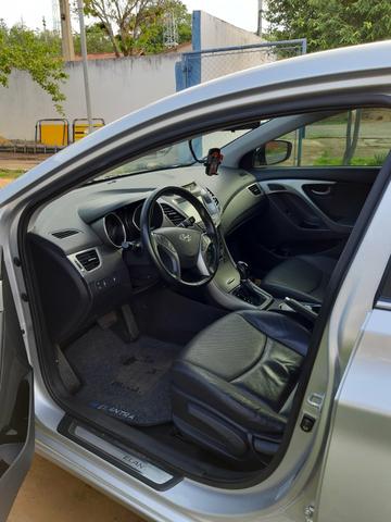 Elantra 2015 - Foto 10