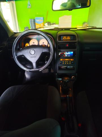 Astra hatch 05/05 automático - Foto 9
