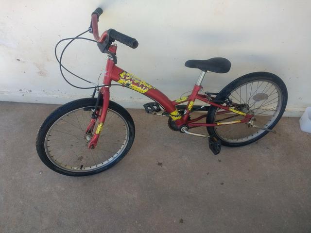 Vende-se bicicleta usada