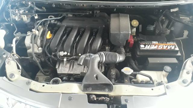 Nissan Livina S 1.6 16v 2012 flex / Troca 4x4 tracker /subaru/tr4 ou similar valor =