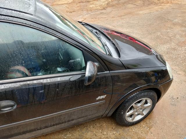 Corsa sedan - Foto 4