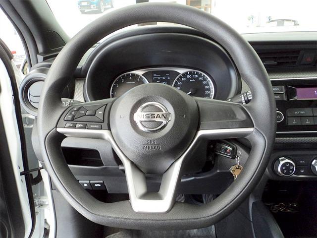 Nissan Kicks 1.6 Flex S 4P Xtronic Branco - Foto 8