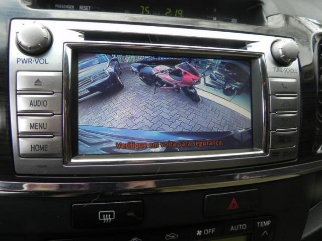 Toyota Hilux sw4 srv 4x4 4P - Foto 7