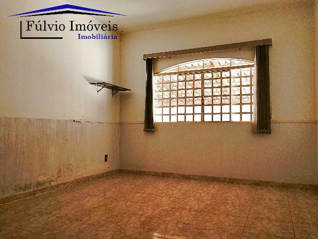 Magnífico sobrado com escritura, 3 quartos, churrasqueira na Colônia Agricola Samambaia - Foto 6
