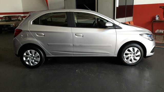 Gm/onix lt 1.4 - Foto 2