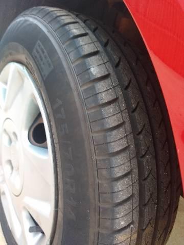 Ford Fiesta 1.0 - Foto 10
