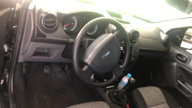 Fiesta sedan - Foto 5