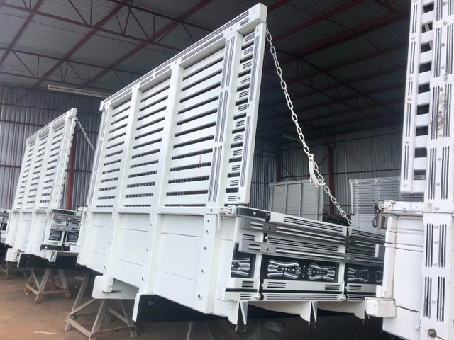 CARROCERIA MADEIRA 8,50 - Foto 4
