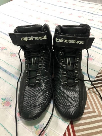 Tênis bota marca Alpinestars 