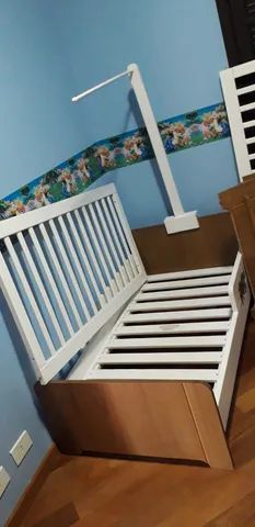 Desapego Cama que vira berço Modelo Floresta Branco e Avelã Marca Tulipa Baby Usado - Foto 6
