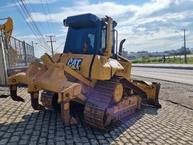 LocaçãoTrator de Esteiras Caterpillar D6N-XL - Foto 4