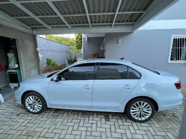 Volkswagen Jetta 2018 - Comfortline 1.4 tsi